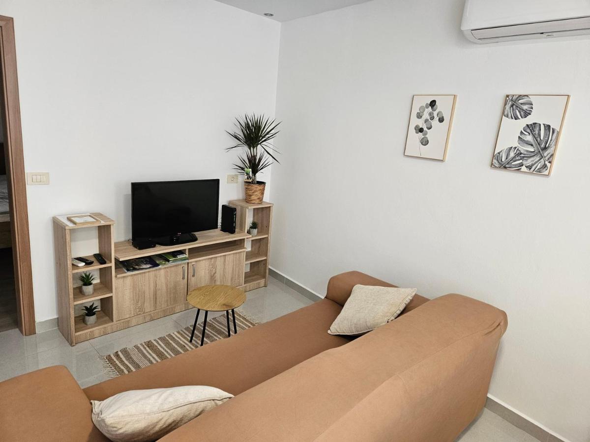Apartment Gaja, Копер Экстерьер фото