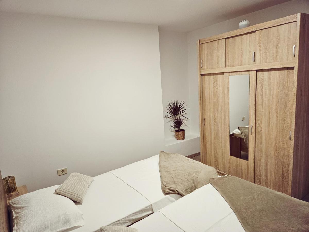 Apartment Gaja, Копер Экстерьер фото